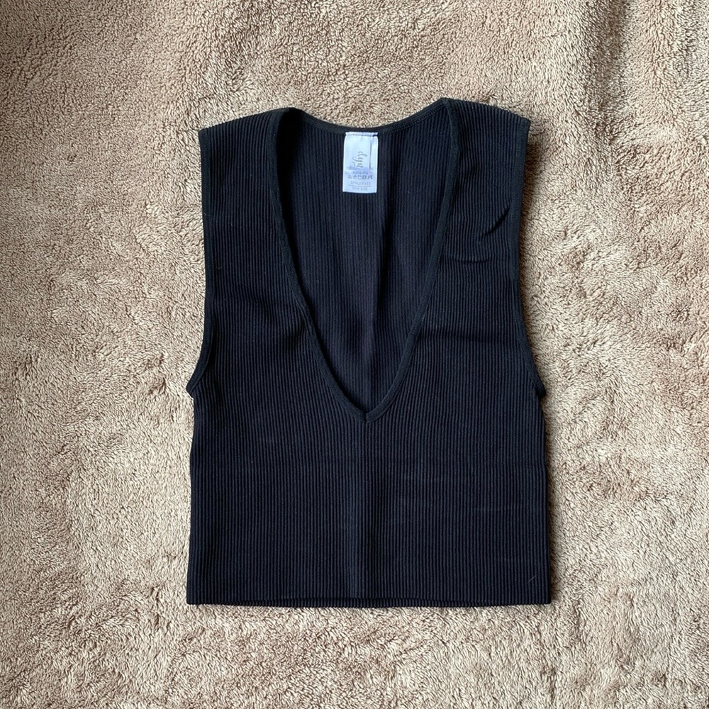Black Deep V-Neck Ribbed Top